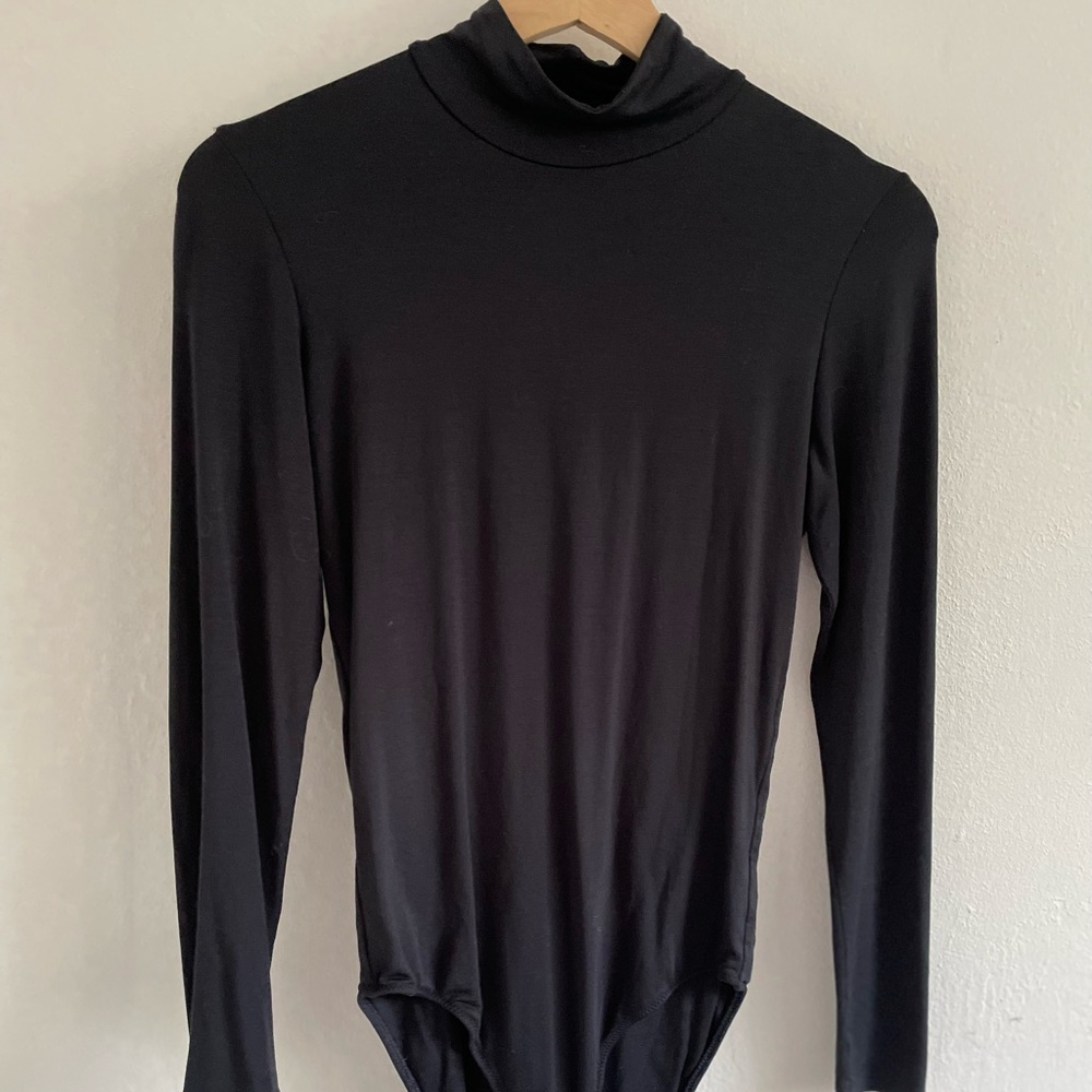 Everlane Turtleneck Bodysuit